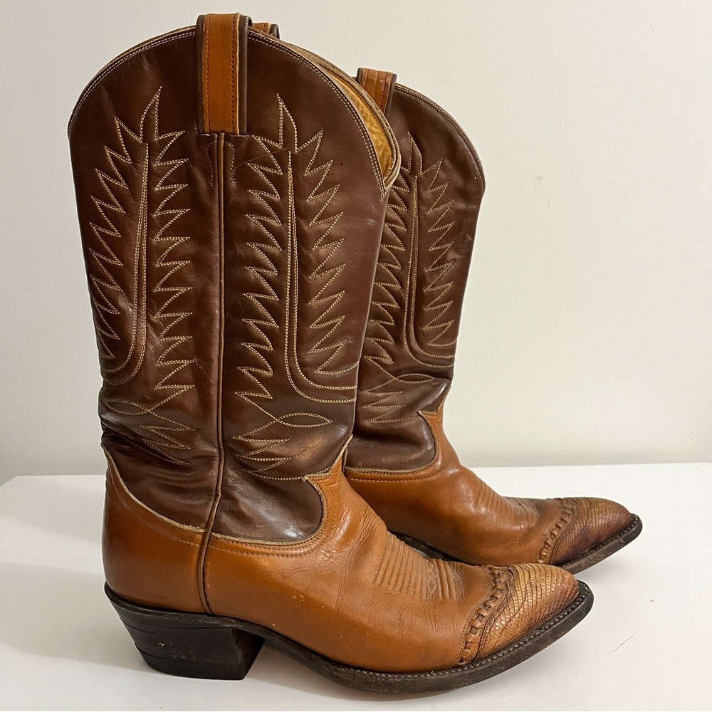 Vintage Tony Lama Leather Wingtip Boots Men’s Size 8.5